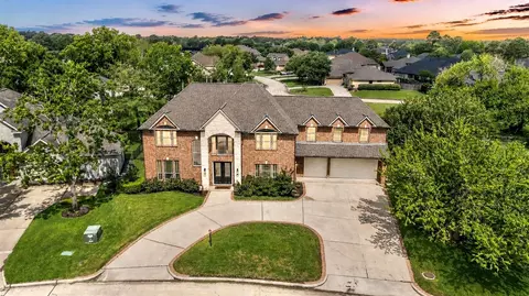 15 Winterhaven Ln, Montgomery, TX 77356