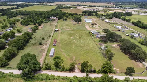 37116 Donigan Rd, Brookshire, TX 77423