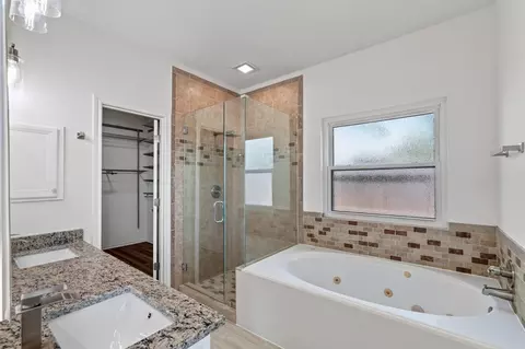 Bath - 23814 Spring Dane Dr, Spring, TX 77373 photo 4 of 5
