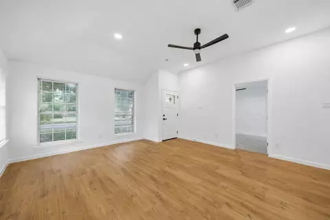 Living - 23314 Summer Pine Dr, Spring, TX 77373 photo 2 of 4