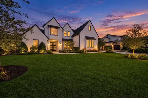 2107 Coach St, Conroe, TX 77384