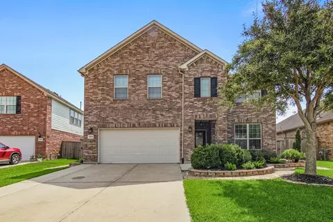 1411 Silver Rings Ct, Pearland, TX 77581