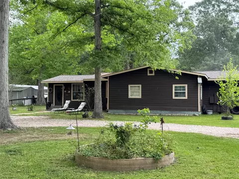 11261 Crossno Dr, Cleveland, TX 77328