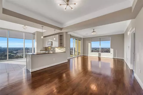 3333 Allen Pkwy #1609, Houston, TX 77019