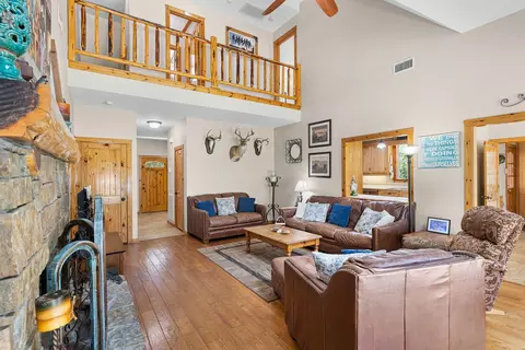 4986 Old Wagon Ln, Richards, TX 77873 photo 3