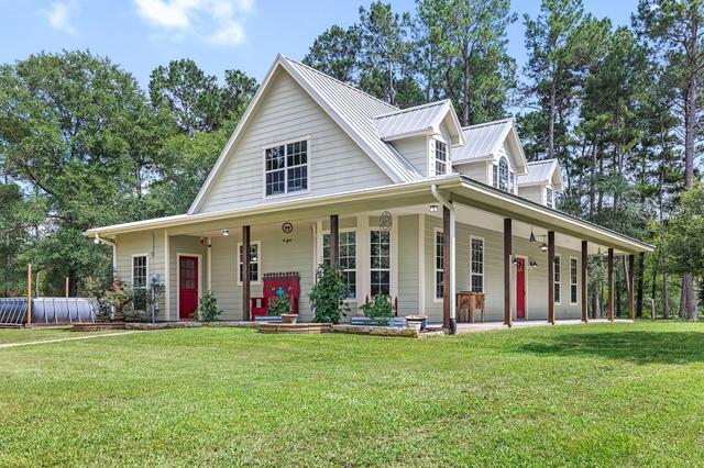 4986 Old Wagon Ln, Richards, TX 77873