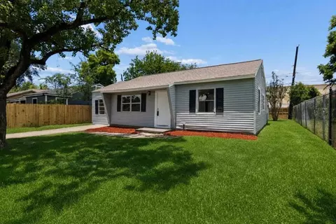 8539 Berndale St, Houston, TX 77029