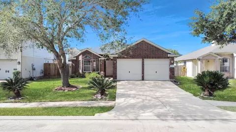 4014 Teal Vista Ct, Fresno, TX 77545