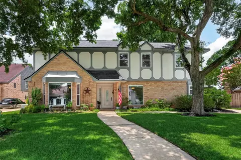 3174 La Quinta Dr, Missouri City, TX 77459