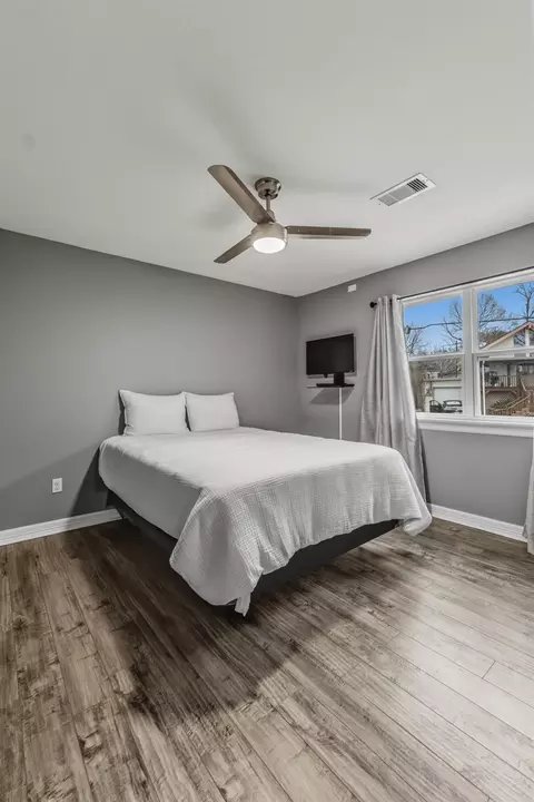 Bedroom - 121 Panther, Onalaska, TX 77360 photo 8 of 11