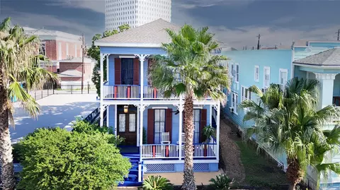 1912 Church St, Galveston, TX 77550