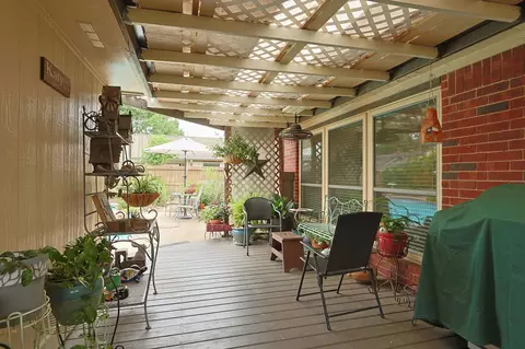 Exterior - 19915 Brandon Oaks Way, Katy, TX 77449 photo 6 of 9