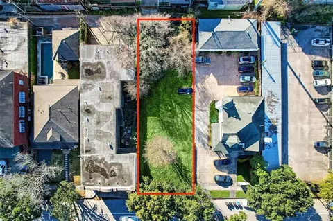 809 Heights Blvd, Houston, TX 77007