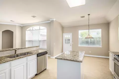 20719 Medallion Pointe Dr, Katy, TX 77450 photo 10
