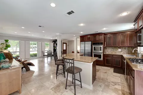 Kitchen - 1111 Clovis Rd, Houston, TX 77008 photo 1 of 3
