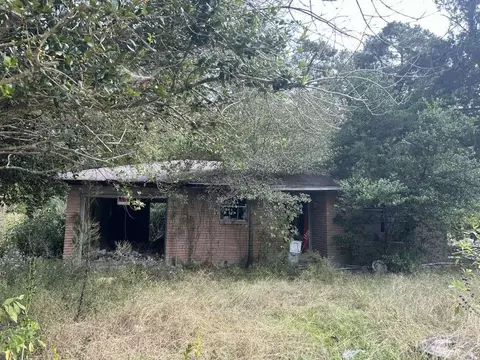 4217 Fresenius Rd, Silsbee, TX 77656