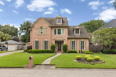3607 Big Piney Dr, Kingwood, TX 77345