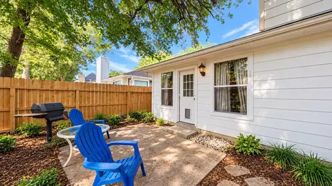 Exterior - 5026 Edgegate Dr, Spring, TX 77373 photo 4 of 4