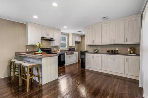 211 Woodstock, Livingston, TX 77351