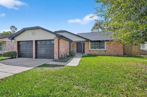 2714 Valley Forest Dr, Missouri City, TX 77489