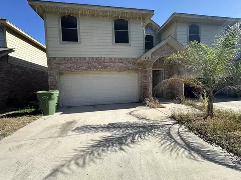 1016 Yellow Hammer St, Rio Grande City, TX 78582