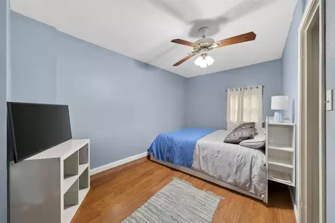 Bedroom - 15185 Travis Ln, Willis, TX 77378 photo 3 of 3