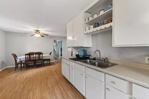 Kitchen - 15185 Travis Ln, Willis, TX 77378 photo 4 of 4