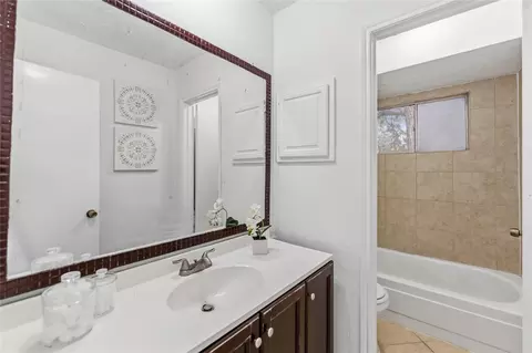 Bath - 4927 Glendower Dr, Spring, TX 77373 photo 3 of 3