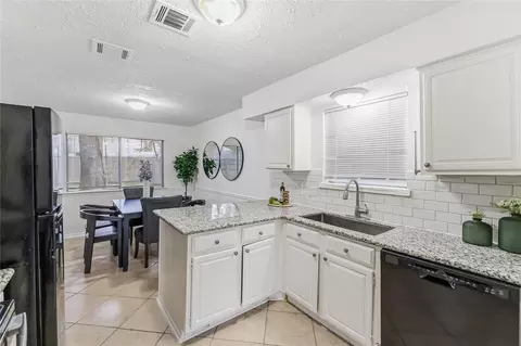 Kitchen - 4927 Glendower Dr, Spring, TX 77373 photo 3 of 3