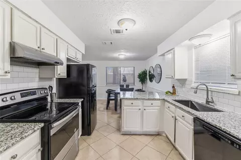 Kitchen - 4927 Glendower Dr, Spring, TX 77373 photo 1 of 3
