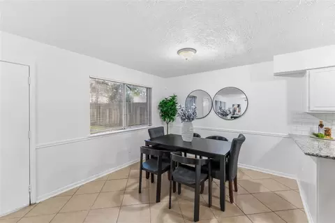 Dining - 4927 Glendower Dr, Spring, TX 77373 photo 1 of 1