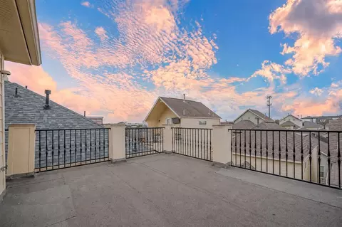 5938 Kansas St, Houston, TX 77007