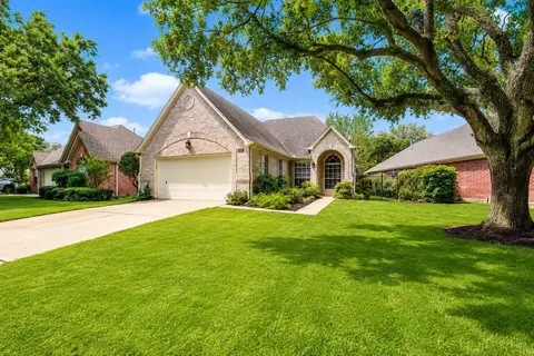 1835 Fantasy Woods Dr, Houston, TX 77094