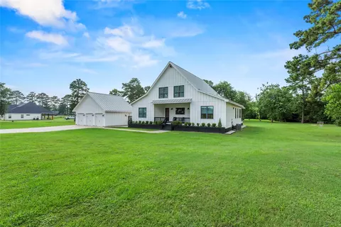1400 Hicks St, Tomball, TX 77375