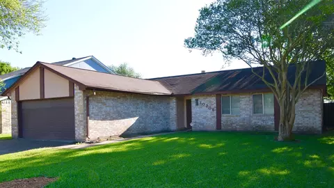 10206 Staghill Dr, Houston, TX 77064