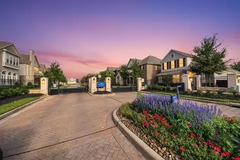 9663 Rockport Hills Dr, Cypress, TX 77433