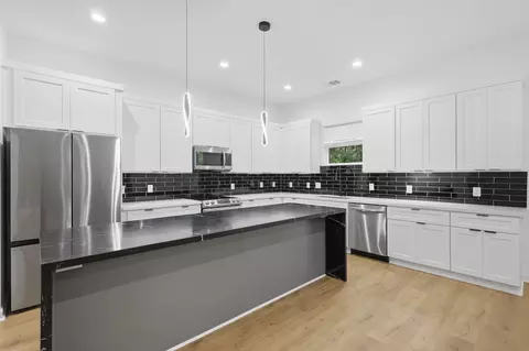 3402 Nathaniel Brown St #A/B, Houston, TX 77021