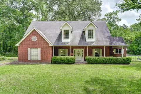 9881 Fosters Bnd, Cleveland, TX 77328