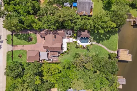 1917 Anchor Way, Dickinson, TX 77539