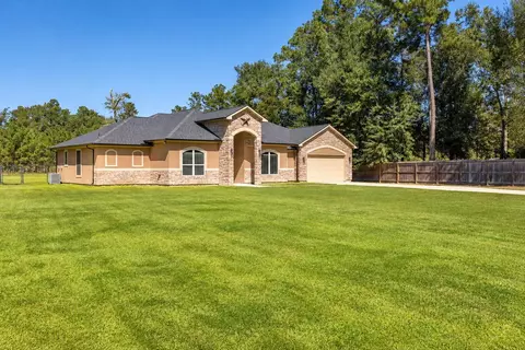 Exterior - 27639 Concho Dr, Splendora, TX 77372 photo 4 of 9