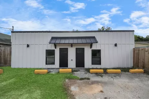 7208 Helmers St, Houston, TX 77022