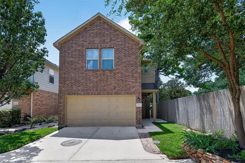 13531 Villas Palmas Dr, Houston, TX 77070