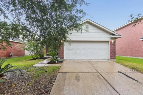 5607 Violet Path Ln, Houston, TX 77085