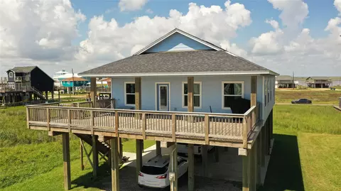 4539 Blue Water Hwy, Freeport, TX 77541