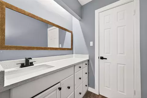 Bath - 23219 Pennsgrove Rd, Spring, TX 77373 photo 3 of 6