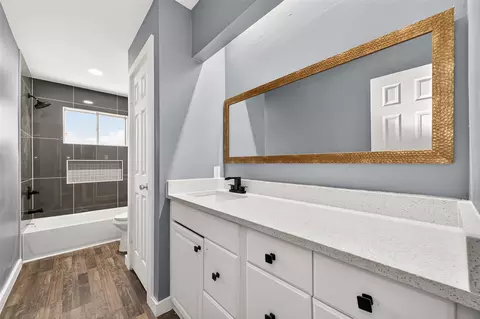 Bath - 23219 Pennsgrove Rd, Spring, TX 77373 photo 1 of 6