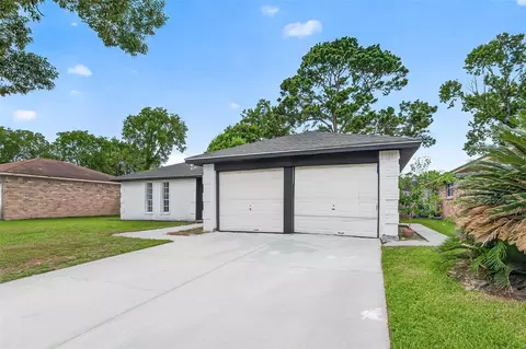 Exterior - 23219 Pennsgrove Rd, Spring, TX 77373 photo 3 of 8