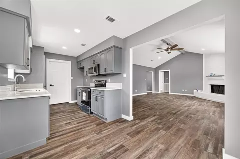 Kitchen - 23219 Pennsgrove Rd, Spring, TX 77373 photo 5 of 5