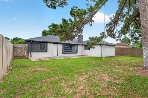 Exterior - 23219 Pennsgrove Rd, Spring, TX 77373 photo 6 of 8