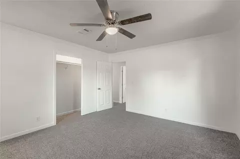 Bedroom - 169 W Sunset Dr, Trinity, TX 75862 photo 3 of 6